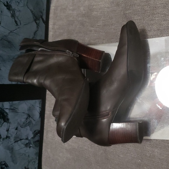 Karen Scott brown leather boots - Picture 4 of 8